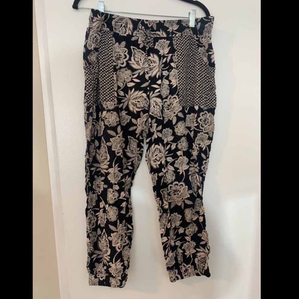 Cropped Flowy Pants